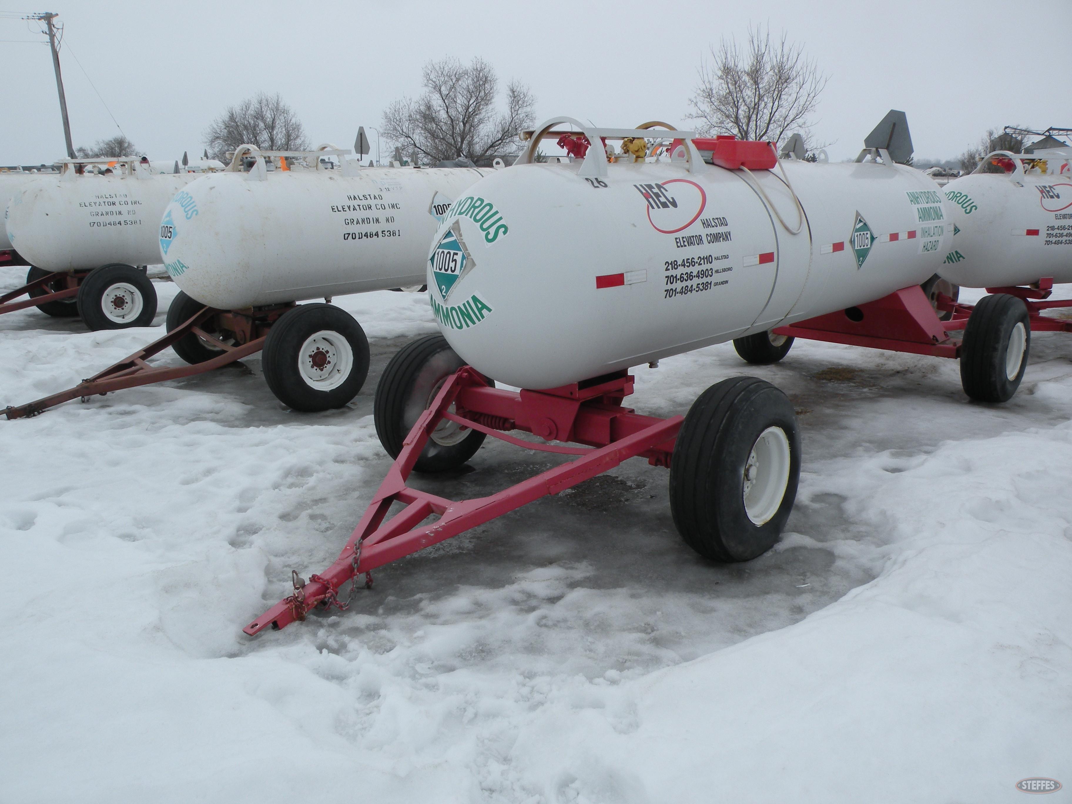 1,000 gal. NH3 tank - trailer,_1.JPG